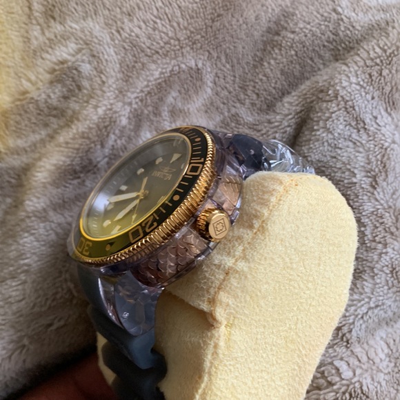 Invicta Pro Diver - Picture 3 of 9